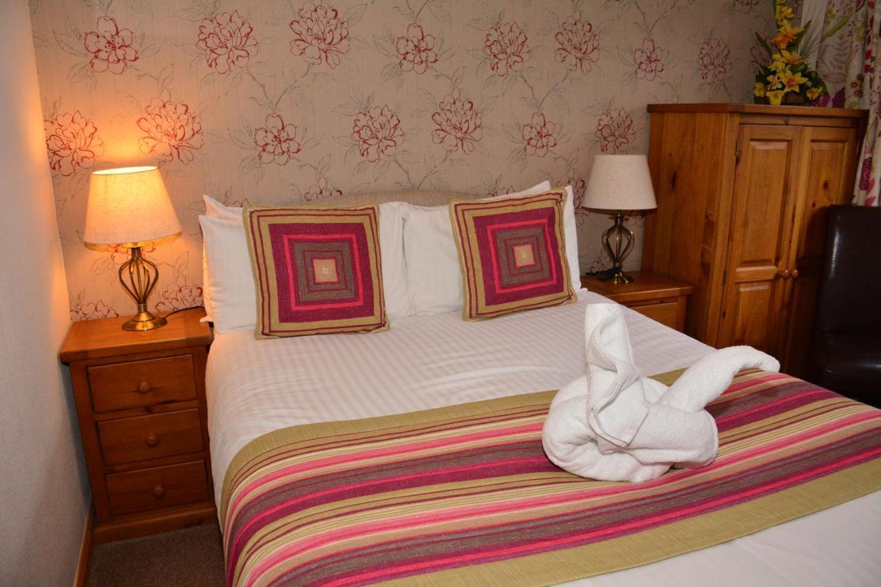 Homagen Bed & Breakfast Roybridge Luaran gambar